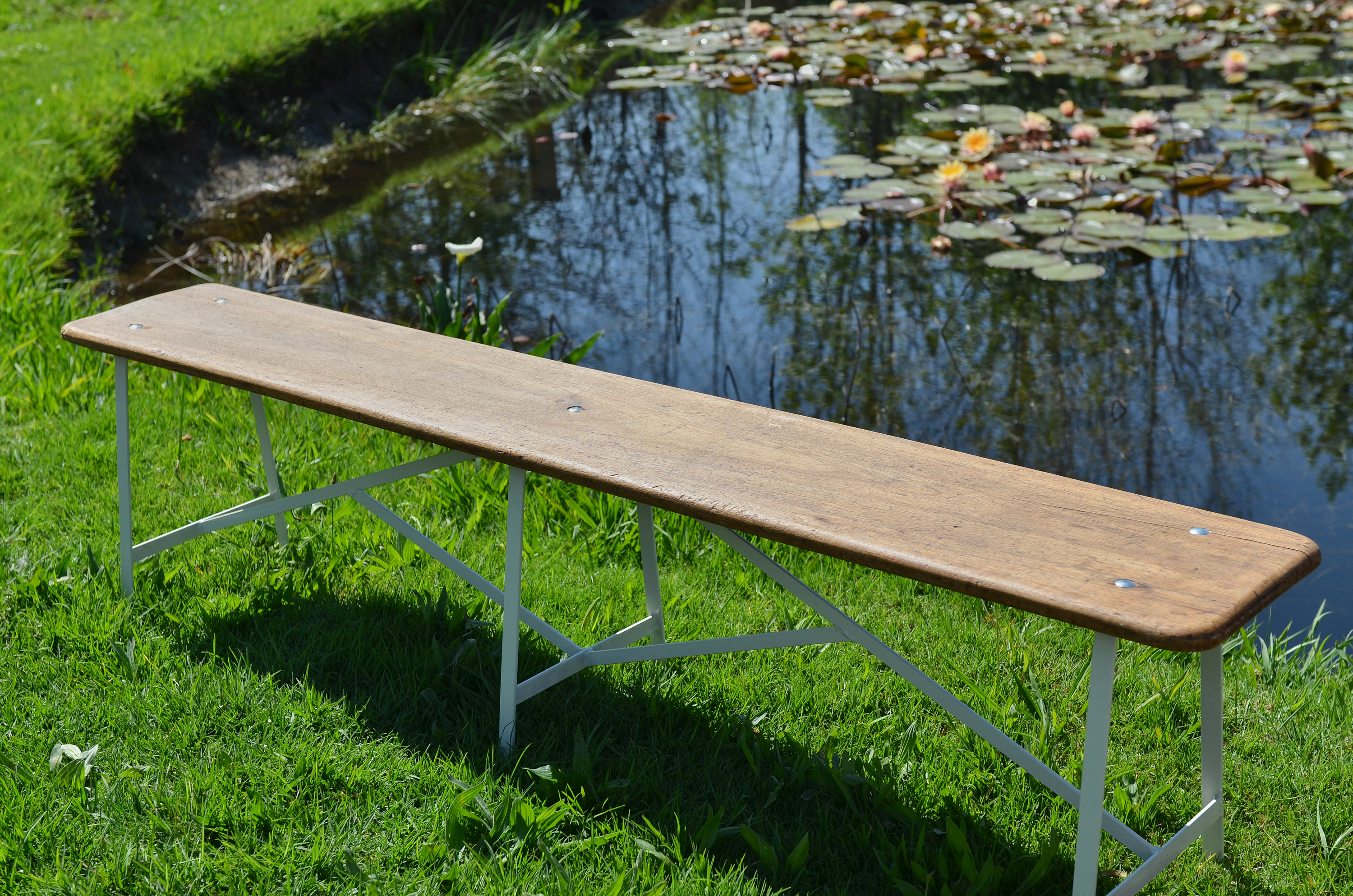 041 Benches - Old School Bench