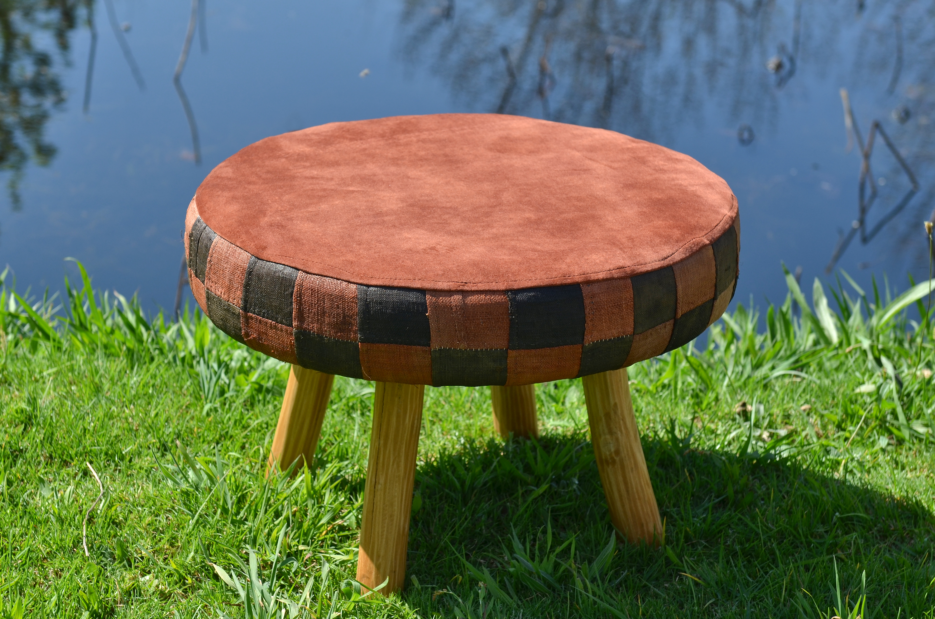 025C Ottomans - Masala stool with natural wooden legs