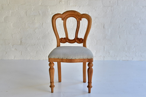 020 Chairs - Ornate wooden dining chair