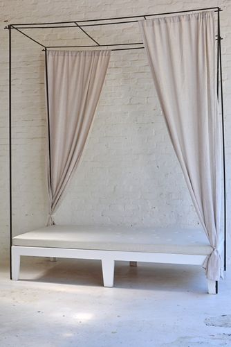 030 Daydreamer daybeds with white vinyl mattress and Oats curtains