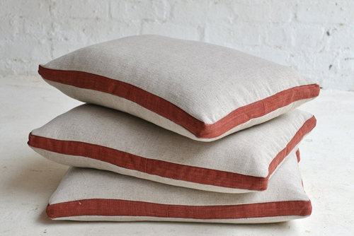023 Linen Rust cushions