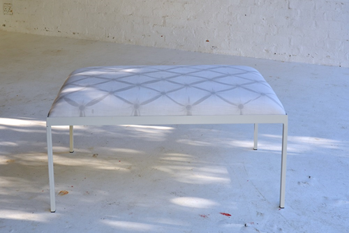 009 Ottoman Metal Linen